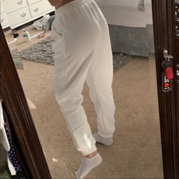 WHITE SWEATPANTS - Picture 5 of 7